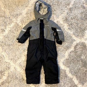 Columbia snowsuit